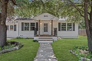 601 Zunker St, San Marcos, TX 78666 - Photo 2