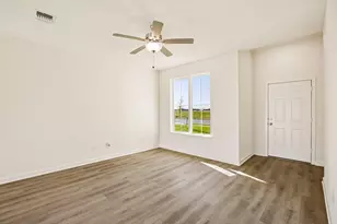 228 Gus Loop, Georgetown, TX 78626 - Photo 6