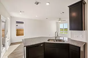 228 Gus Loop, Georgetown, TX 78626 - Photo 14