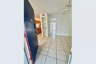 4322 Gillis Street #105, Austin, TX 78745 - Photo 4