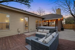 13600 Hymeadow Cir, Austin, TX 78729 - Photo 30