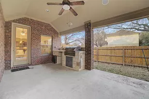 13600 Hymeadow Cir, Austin, TX 78729 - Photo 28