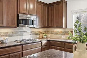 13600 Hymeadow Cir, Austin, TX 78729 - Photo 6