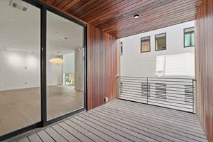 1010 W 10th St, Austin, TX 78703 - Photo 20