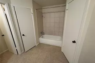 3800 Tattershall Ln, Austin, TX 78727 - Photo 16