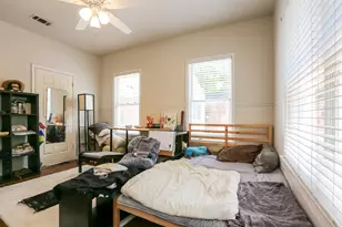 308 E 32nd St, Austin, TX 78705 - Photo 10