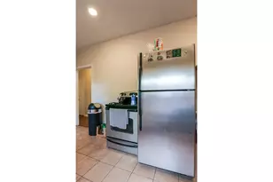 308 E 32nd St, Austin, TX 78705 - Photo 6