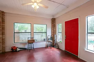 308 E 32nd St, Austin, TX 78705 - Photo 22