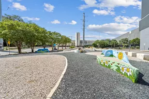 603 Davis St, Austin, TX 78701 - Photo 30