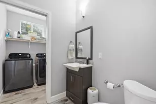 104 Kahalulu Dr, Bastrop, TX 78602 - Photo 18