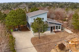 104 Kahalulu Dr, Bastrop, TX 78602 - Photo 30