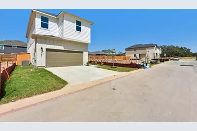 149 Maverick Avenue, Kyle, TX 78640 - Photo 2