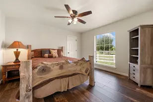 111 Lookout Cir, Hutto, TX 78634 - Photo 22