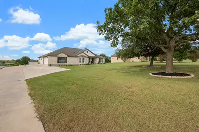 111 Lookout Circle, Hutto, TX 78634 - Photo 1