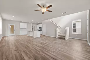 1009 Lone Peak Wy, Dripping Springs, TX 78620 - Photo 4
