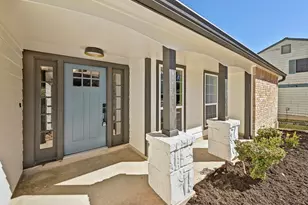 11837 Eubank Dr, Austin, TX 78758 - Photo 2