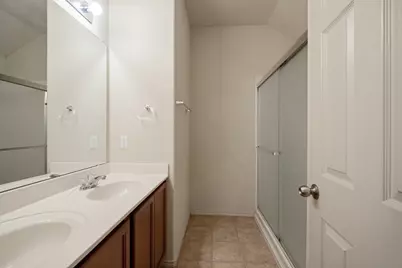 100 Azurite Drive, Jarrell, TX 76537 - Photo 14
