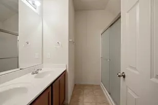 100 Azurite Dr, Jarrell, TX 76537 - Photo 14