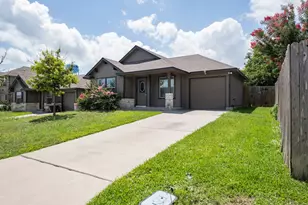 100 Azurite Dr, Jarrell, TX 76537 - Photo 1