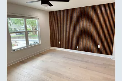 5002 Glencoe Circle, Austin, TX 78745 - Photo 10