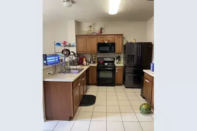 11025 Liberty Farms Drive, Austin, TX 78754 - Photo 10