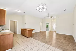 224 Copper Ln, Jarrell, TX 76537 - Photo 4