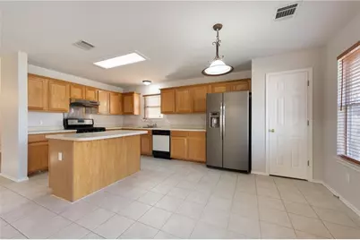 1626 Pflugerville Parkway W, Round Rock, TX 78664 - Photo 8