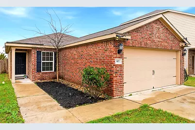 107 Millers Loop, Jarrell, TX 76537 - Photo 2