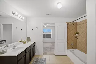 107 Millers Loop, Jarrell, TX 76537 - Photo 18