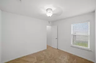 107 Millers Loop, Jarrell, TX 76537 - Photo 26