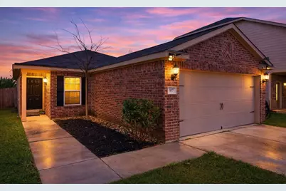 107 Millers Loop, Jarrell, TX 76537 - Photo 1