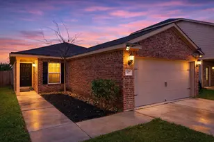 107 Millers Loop, Jarrell, TX 76537 - Photo 1