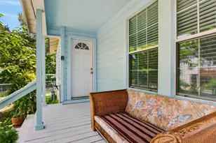 1403 Clifford Ave, Austin, TX 78702 - Photo 4
