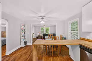 1403 Clifford Ave, Austin, TX 78702 - Photo 8