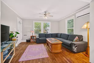1403 Clifford Ave, Austin, TX 78702 - Photo 2