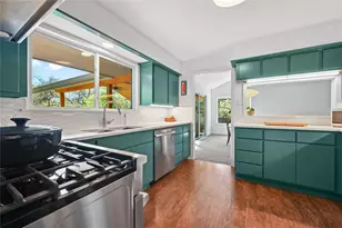 3907 Cresthill Dr, Austin, TX 78731 - Photo 8