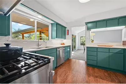 3907 Cresthill Drive, Austin, TX 78731 - Photo 6