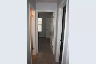 8104 Hawick Drive, Round Rock, TX 78681 - Photo 14