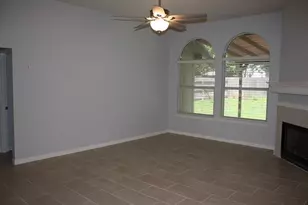 8104 Hawick Dr, Round Rock, TX 78681 - Photo 6