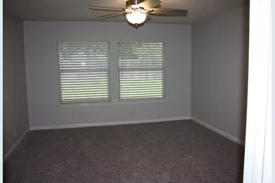 8104 Hawick Drive, Round Rock, TX 78681 - Photo 20