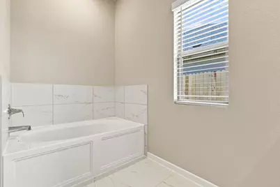 149 Ayres Horn, Cedar Creek, TX 78612 - Photo 22