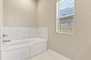 149 Ayres Horn, Cedar Creek, TX 78612 - Photo 22