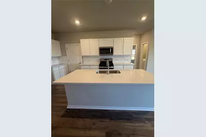 149 Ayres Horn, Cedar Creek, TX 78612 - Photo 4