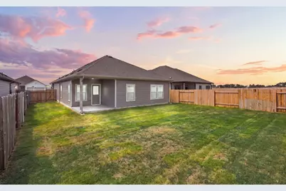 149 Ayres Horn, Cedar Creek, TX 78612 - Photo 28