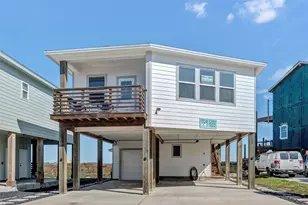 162 La Concha Blvd, Port Aransas, TX 78373 - Photo 2