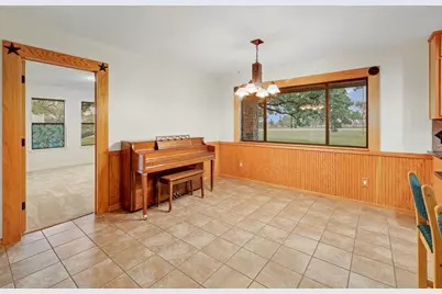 986 Shiloh Road, Bastrop, TX 78602 - Photo 10