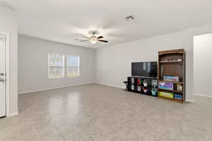 320 Druse Ln, Jarrell, TX 76537 - Photo 12