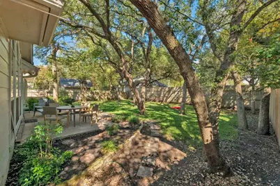 12733 Machete Trail, Austin, TX 78729 - Photo 32