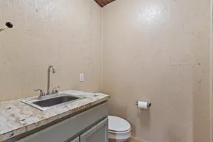 1916 W Cameron Ave, Rockdale, TX 76567 - Photo 26