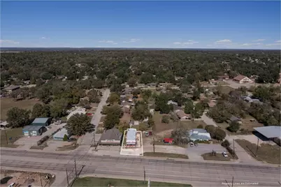 1916 W Cameron Avenue, Rockdale, TX 76567 - Photo 2